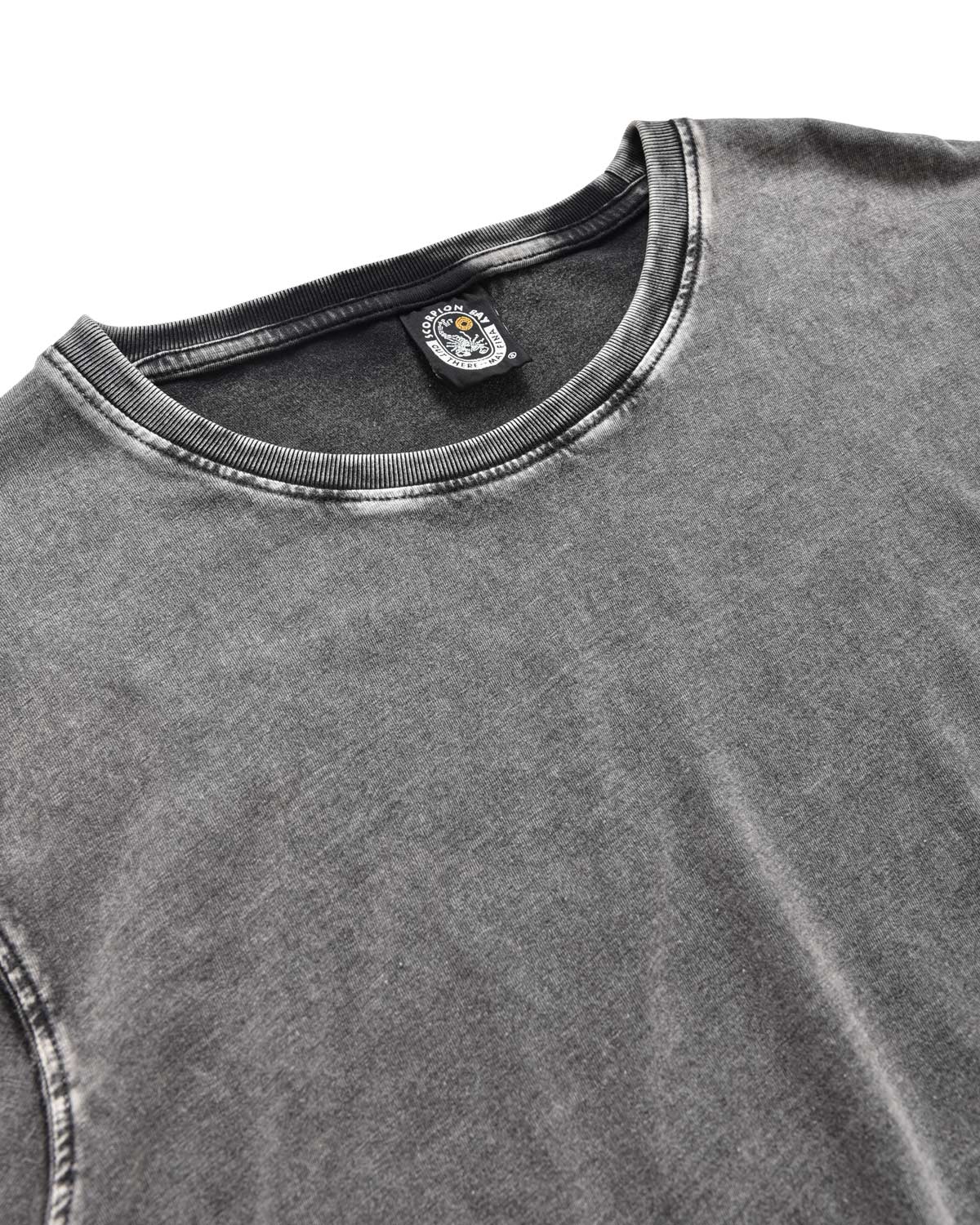 Man | Pintuck Long Sleeve T-Shirt