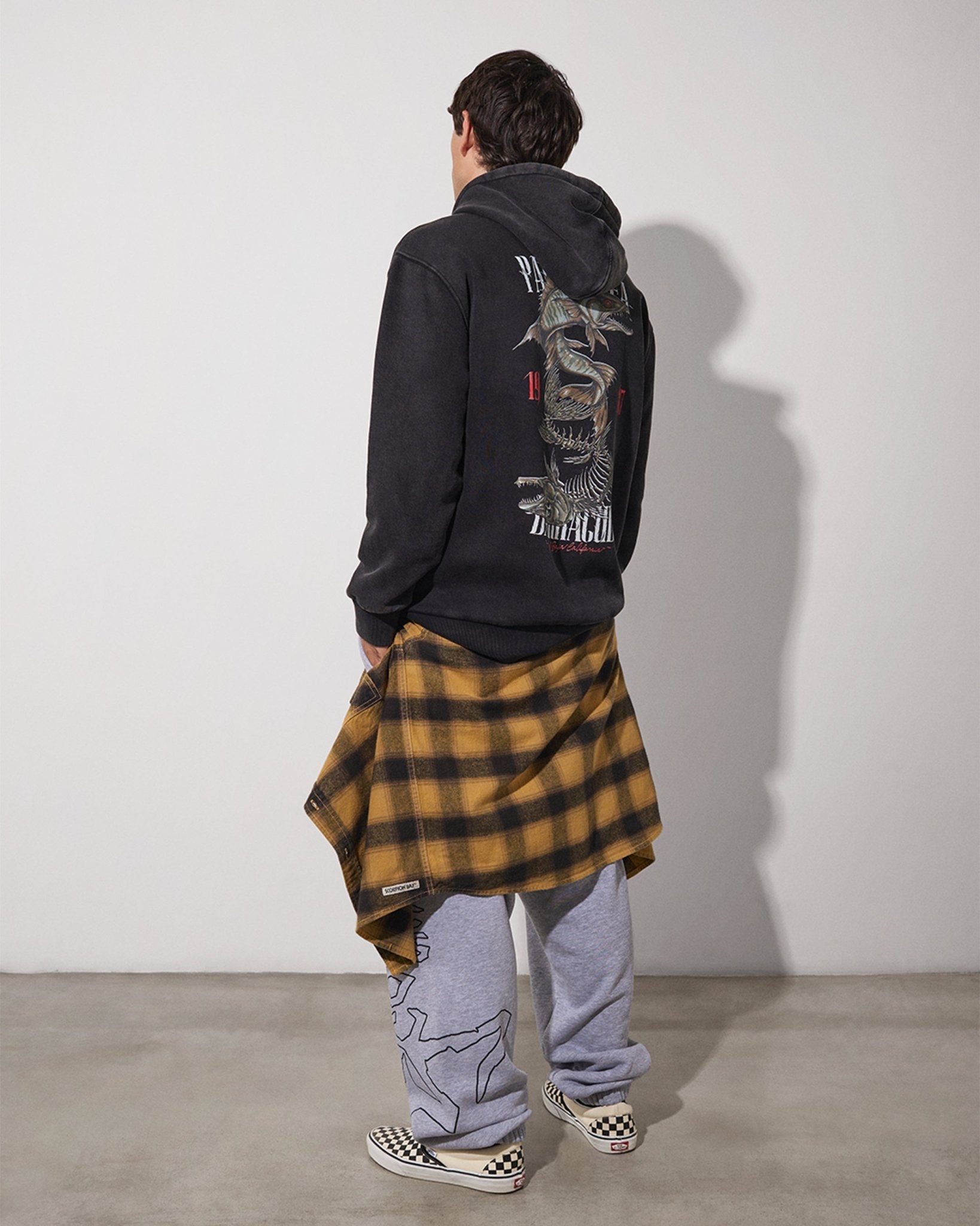 Look 16 - Scorpion Bay