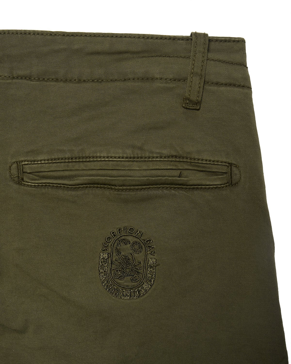 Bermuda cargo iconic con logo ricamato sul retro uomo - Scorpion Bay
