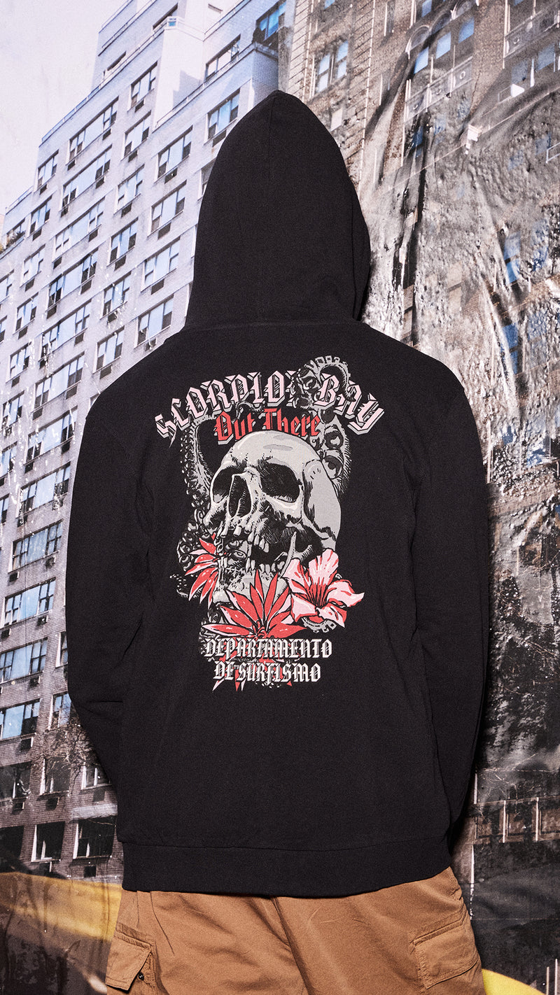 Men sweatshirts and pullovers