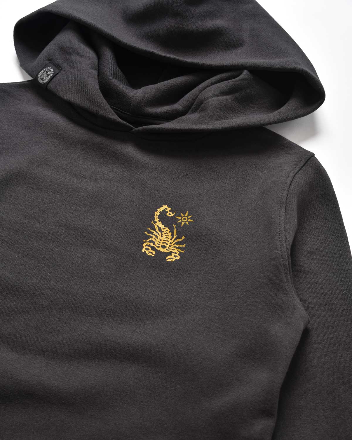 Kid | Charcoal "Scorpion Effigy" Hooded Sweatshirt In 100% Cotton