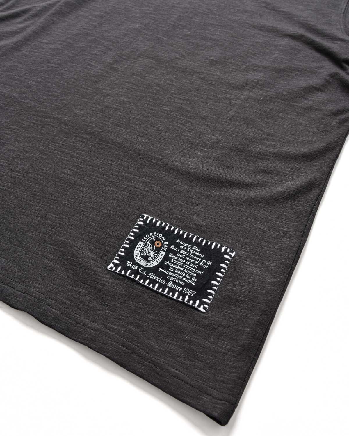 Man | Charcoal Jersey T-Shirt With “Skull 1987” Patch
