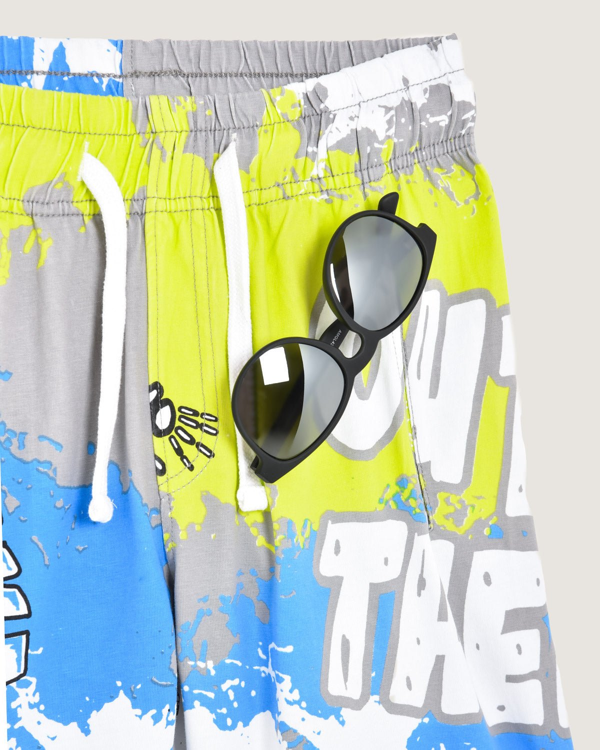 Bambino | Bermuda School Of Surf Color Carbone In 100% Cotone Con Stampa "Out There Mas Fina" - Scorpion Bay
