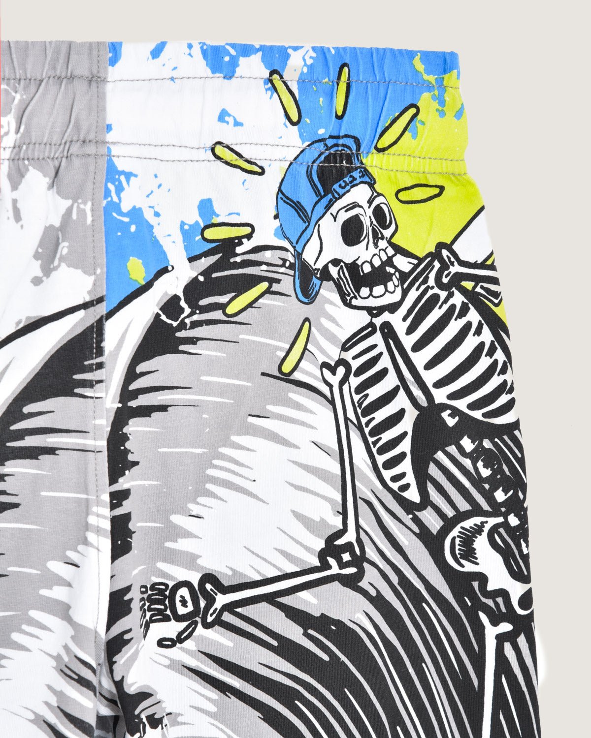 Bambino | Bermuda School Of Surf Color Carbone In 100% Cotone Con Stampa "Out There Mas Fina" - Scorpion Bay