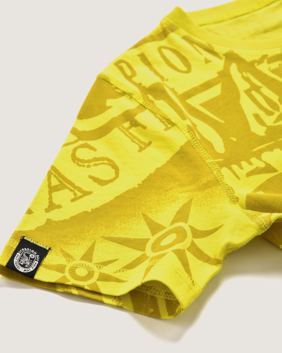 Bambino | T-Shirt Double - Face Color Giallo Acido 100% Cotone Con Stampa All - Over "King Skull" - Scorpion Bay