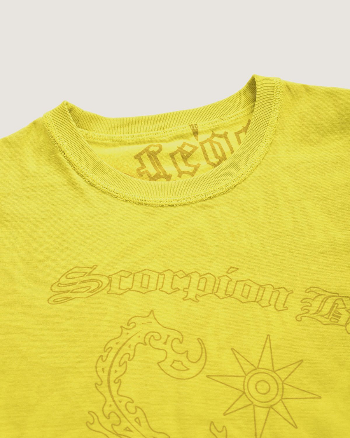Bambino | T-Shirt Double - Face Color Giallo Acido 100% Cotone Con Stampa All - Over "King Skull" - Scorpion Bay