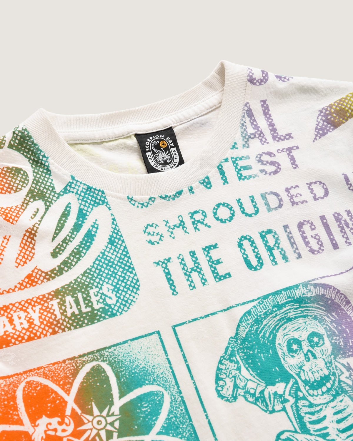 Bambino | T-Shirt Travelling With Dad Color Bianco In 100% Cotone Con Stampa Vignette E Motivo Rainbow - Scorpion Bay