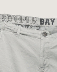 Bermuda cargo iconic con logo ricamato sul retro uomo - Scorpion Bay