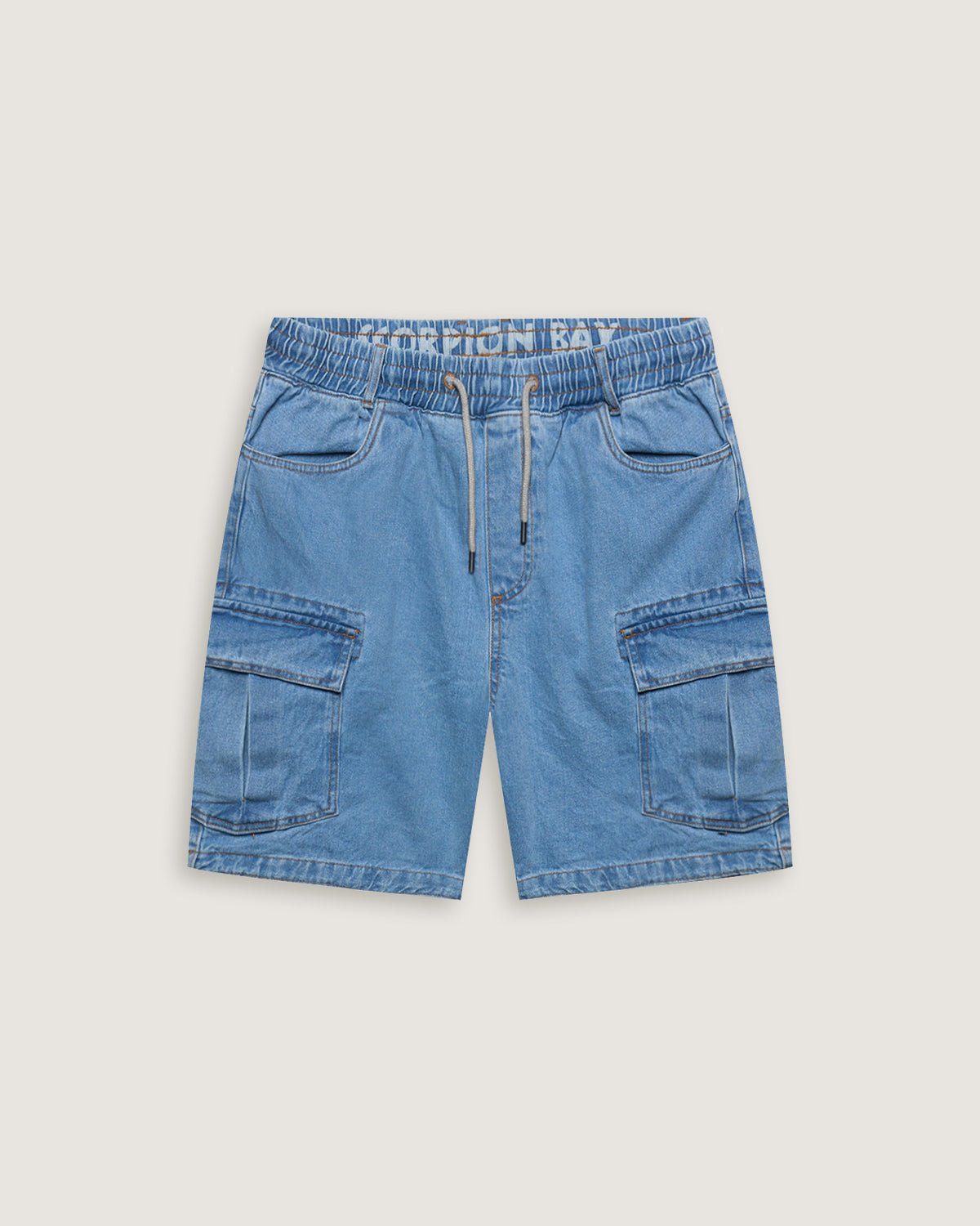 Bermuda cargo in denim con vita elasticizzata uomo - Scorpion Bay