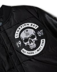 Giacca Varsity imbottita con ricami "Legendary" uomo - Scorpion Bay