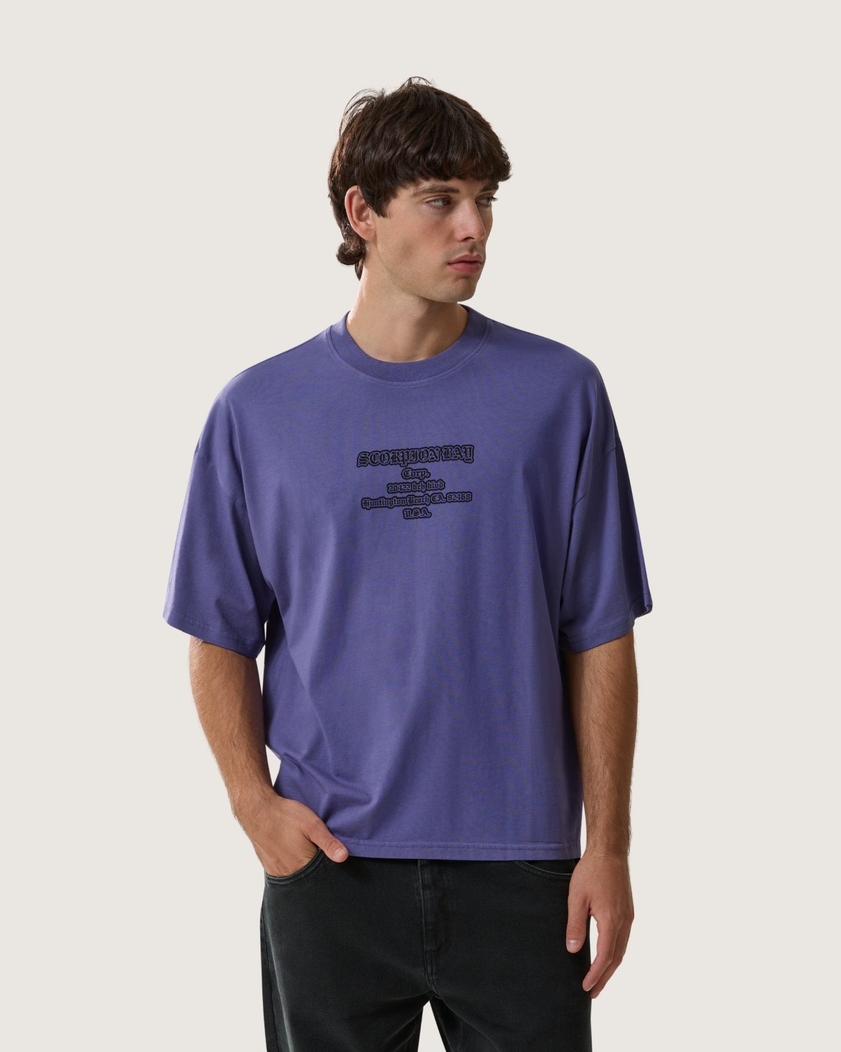 T-shirt boxy "Gothic Lettering" uomo - Scorpion Bay