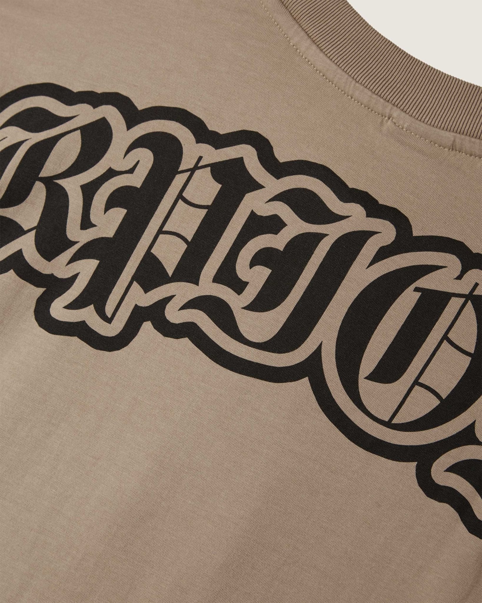 T-shirt boxy "Gothic Lettering" uomo - Scorpion Bay