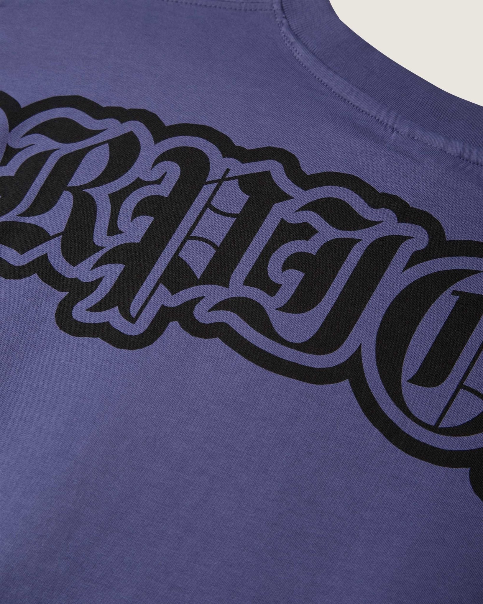 T-shirt boxy "Gothic Lettering" uomo - Scorpion Bay