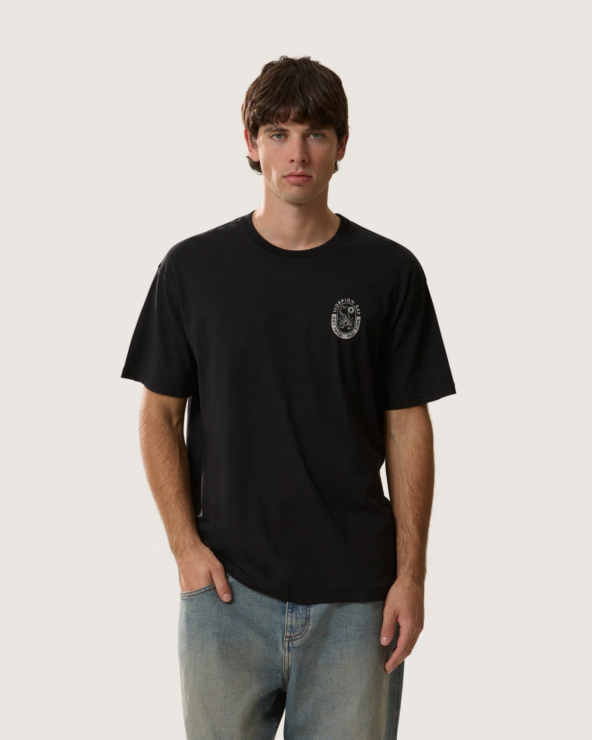 T-Shirt “Scribble Logo” uomo - Scorpion Bay