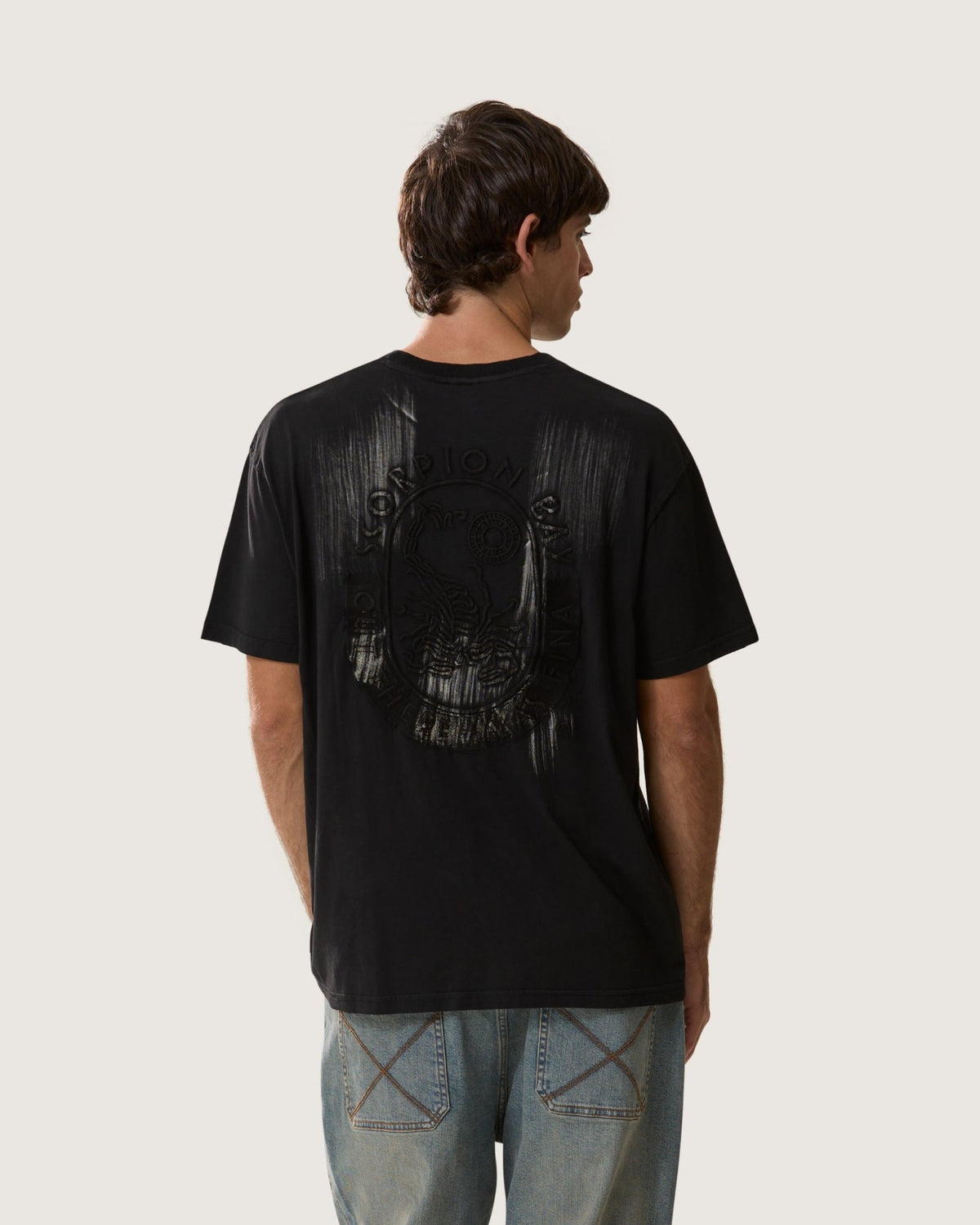 T-Shirt “Scribble Logo” uomo - Scorpion Bay
