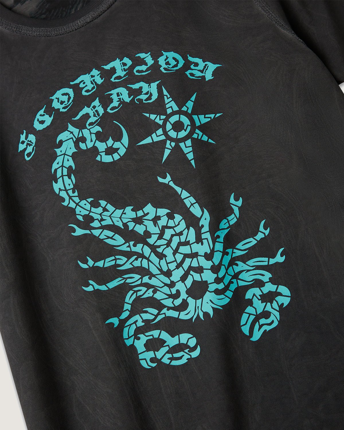 T-shirt stampata all over "Escupe Fuego" bambino - Scorpion Bay