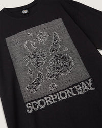 T-shirt stampata "Bay Division" uomo - Scorpion Bay