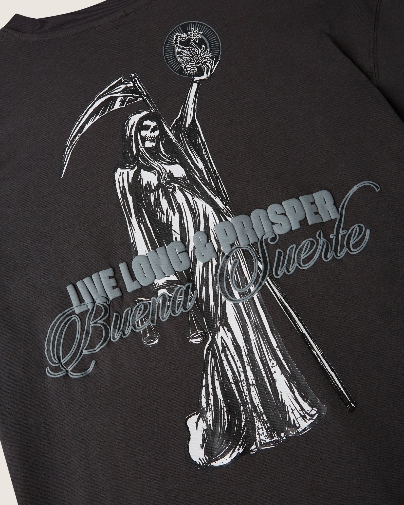 T-Shirt stampata "Buena Suerte" uomo - Scorpion Bay