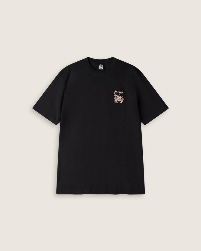 T-shirt stampata "Departamemento De Surfismo" uomo - Scorpion Bay