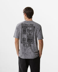 T-Shirt stampata "Dirty Estampilla" uomo - Scorpion Bay