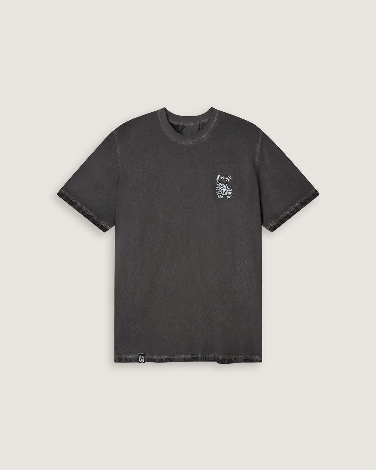 T-shirt stampata double face "Sacrifice" uomo - Scorpion Bay