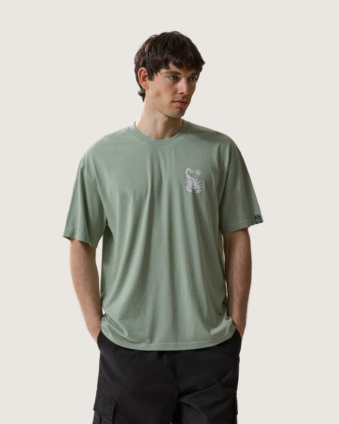 T-shirt stampata "Iron" uomo - Scorpion Bay