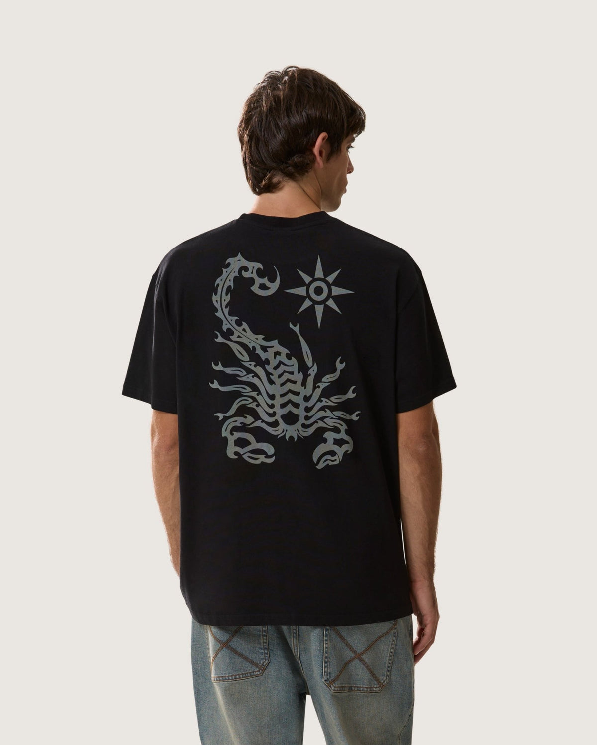 T-Shirt stampata "Iron" uomo - Scorpion Bay