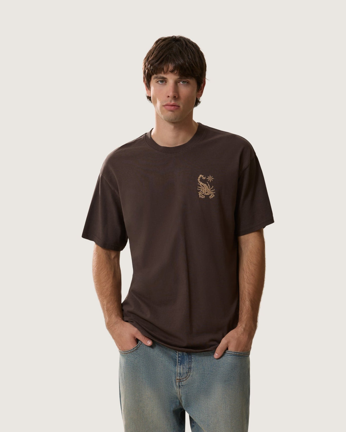 T-Shirt stampata "Iron" uomo - Scorpion Bay