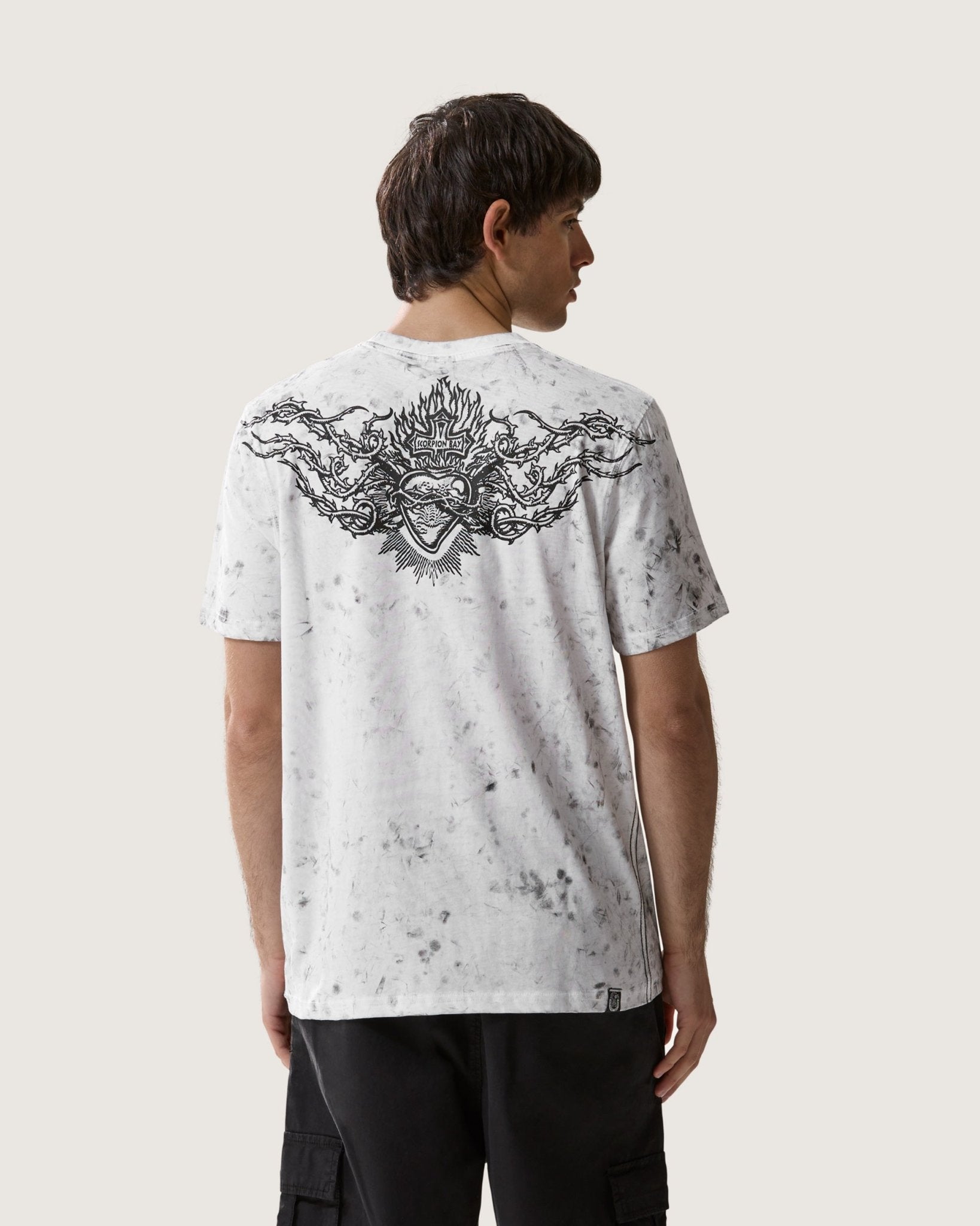 T-shirt stampata "Sacred Heart" uomo - Scorpion Bay