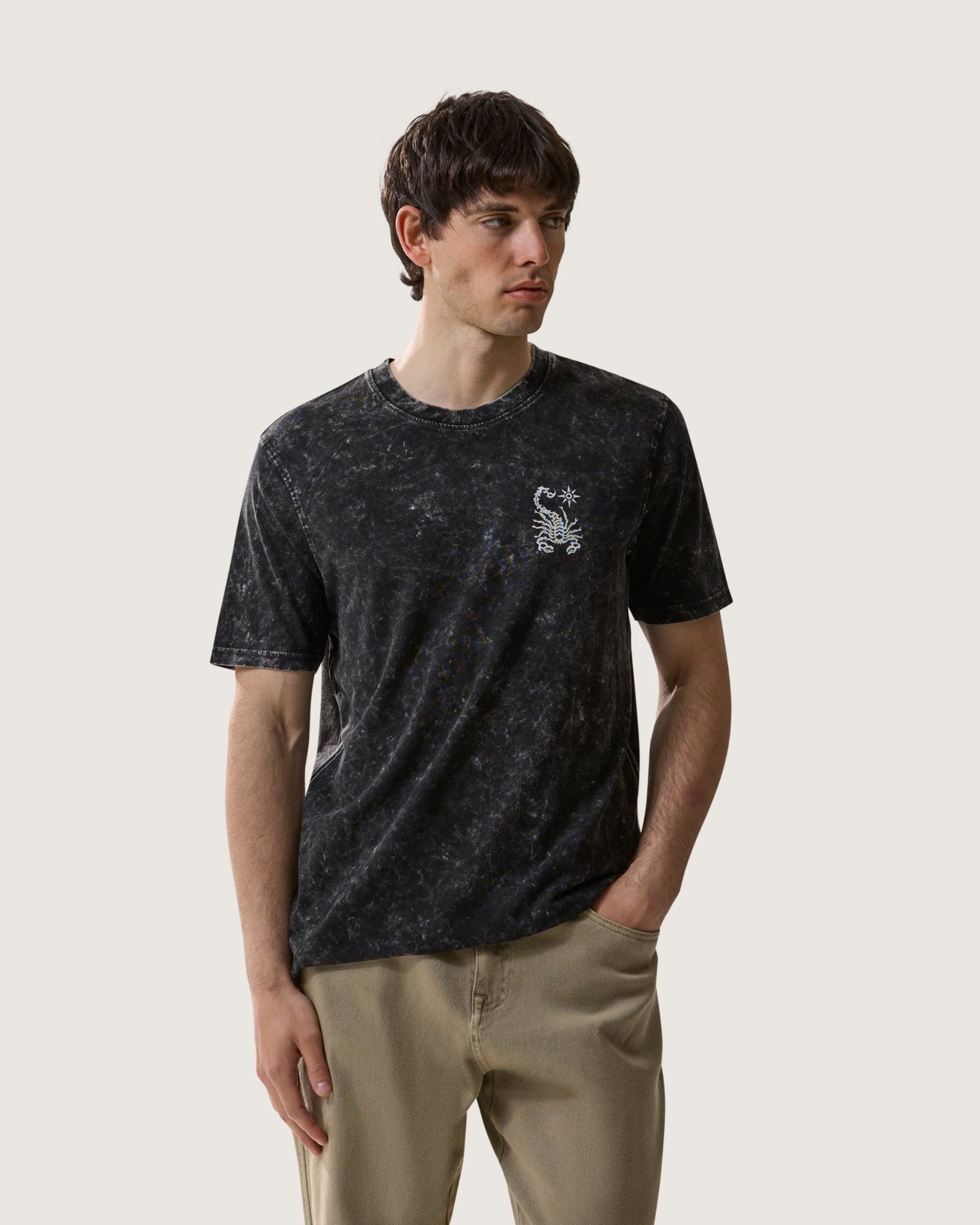 T-shirt stampata "Sacred Heart" uomo - Scorpion Bay