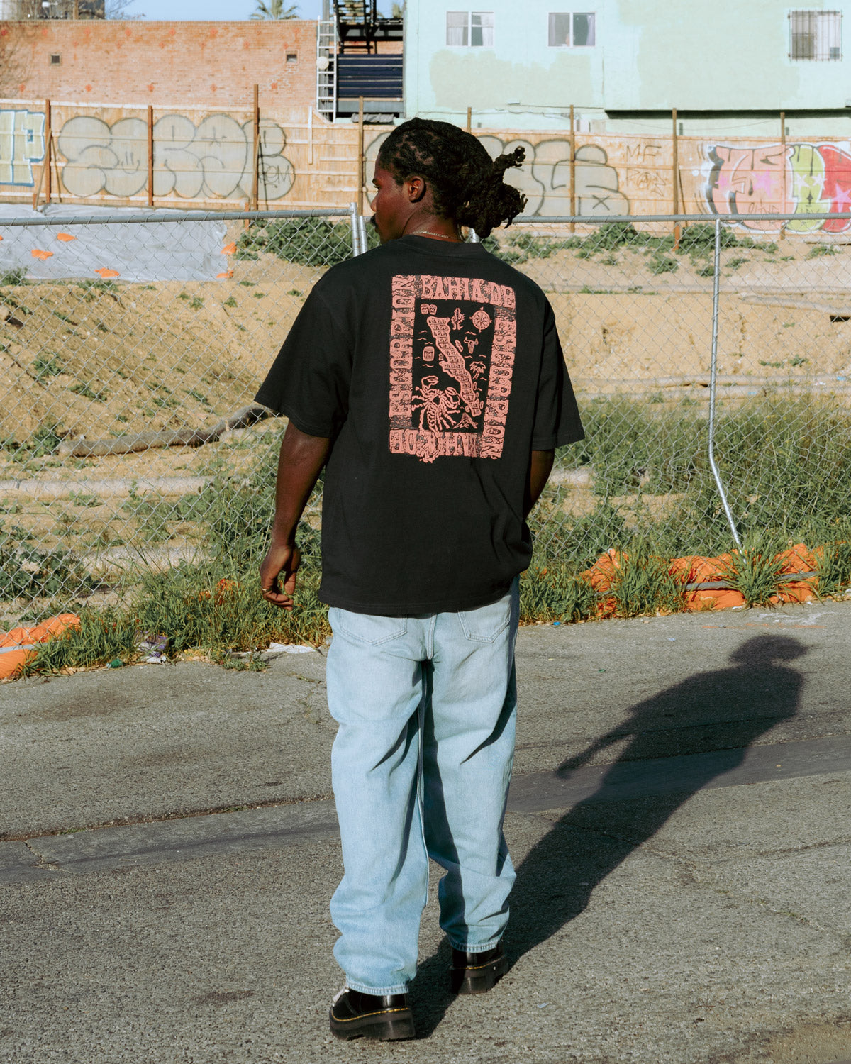 Men | Charcoal Ritual T-Shirt In 100 % Cotton With 'Baja Map' Og Print