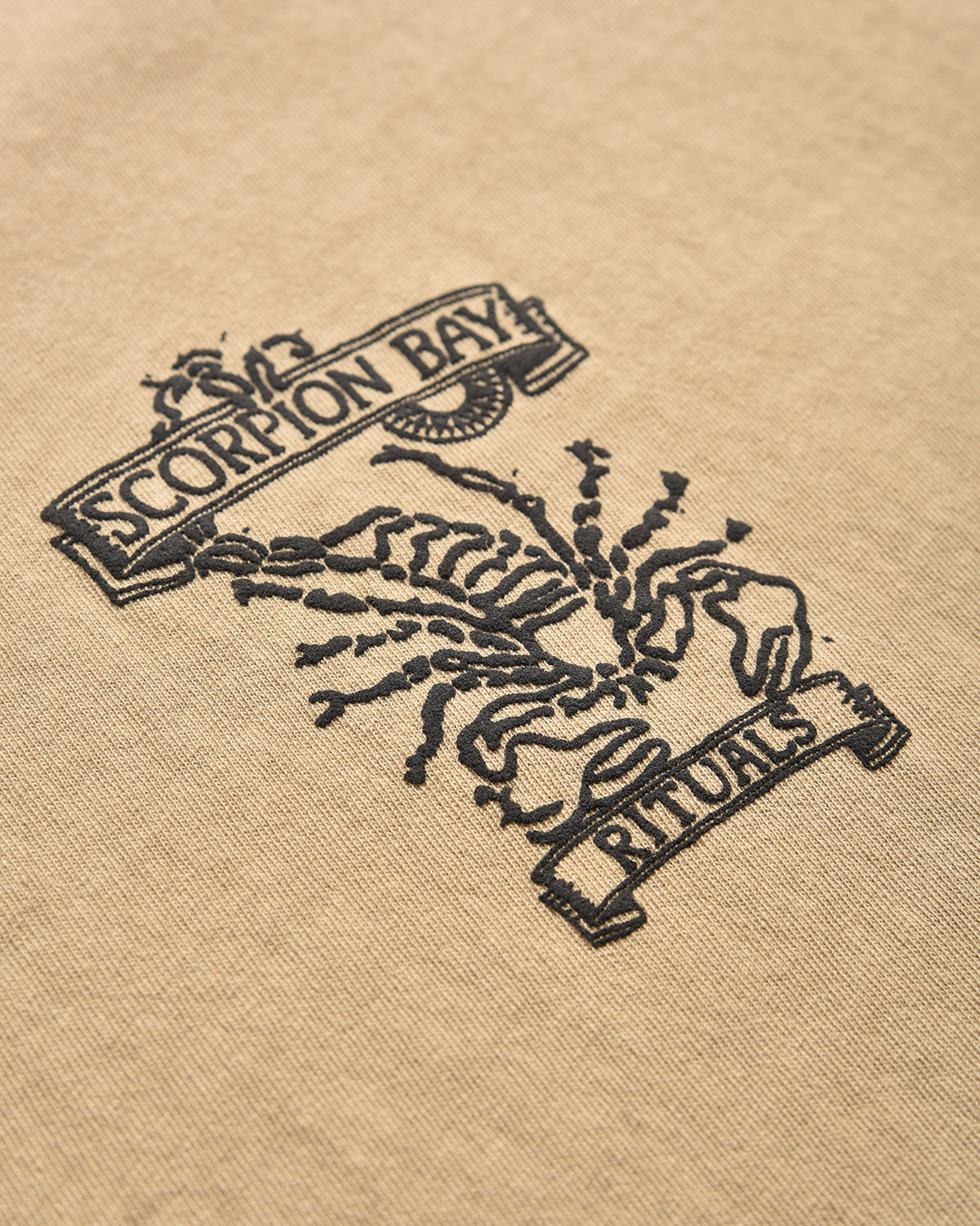 Men | Sand Colored Ritual T-Shirt In 100 % Cotton With 'Pirates' Og Print